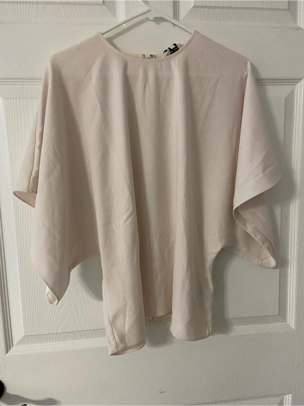 T42a- TED BAKER LONDON Ivory BAT-WING Blouse *DISPLAY ITEM